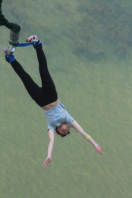 bungee jumping